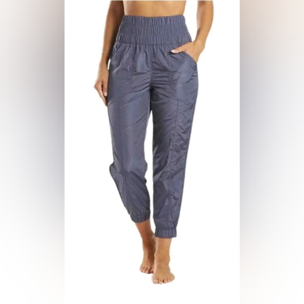 FP MOVEMENT NWT Joggers | Size M | The Way Home | High Rise | in Deep Sea - Picture 13 of 15